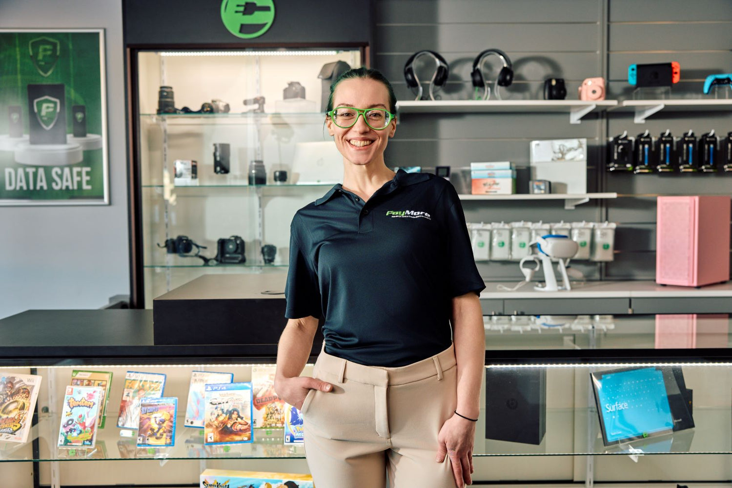 paymore employee smiling
